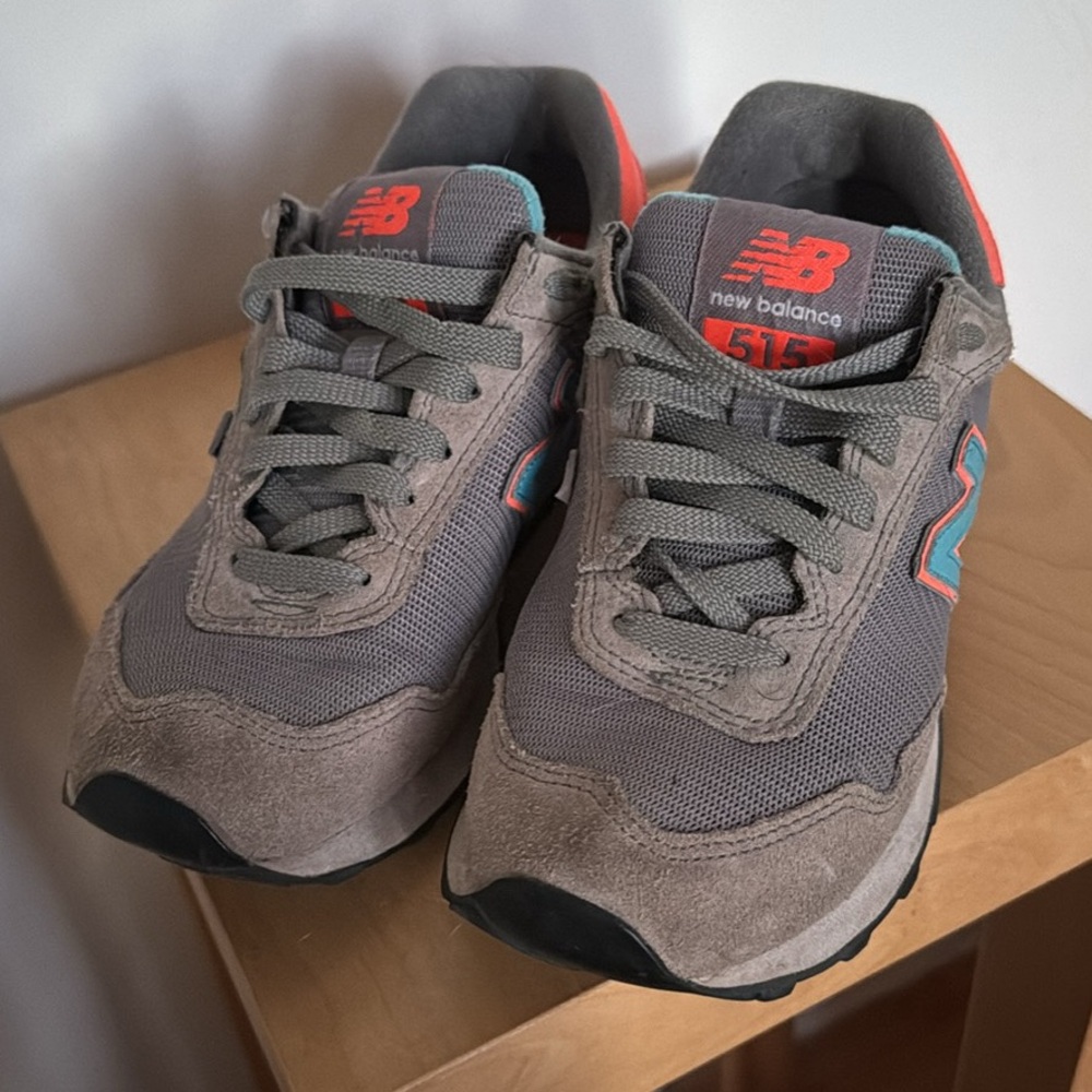 New Balance Gray & Coral 515 Athletic Shoes